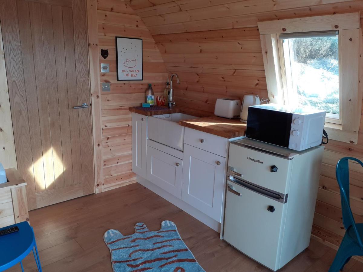 Отель The Sleepy Crofter Glamping - Achiltibuie Экстерьер фото