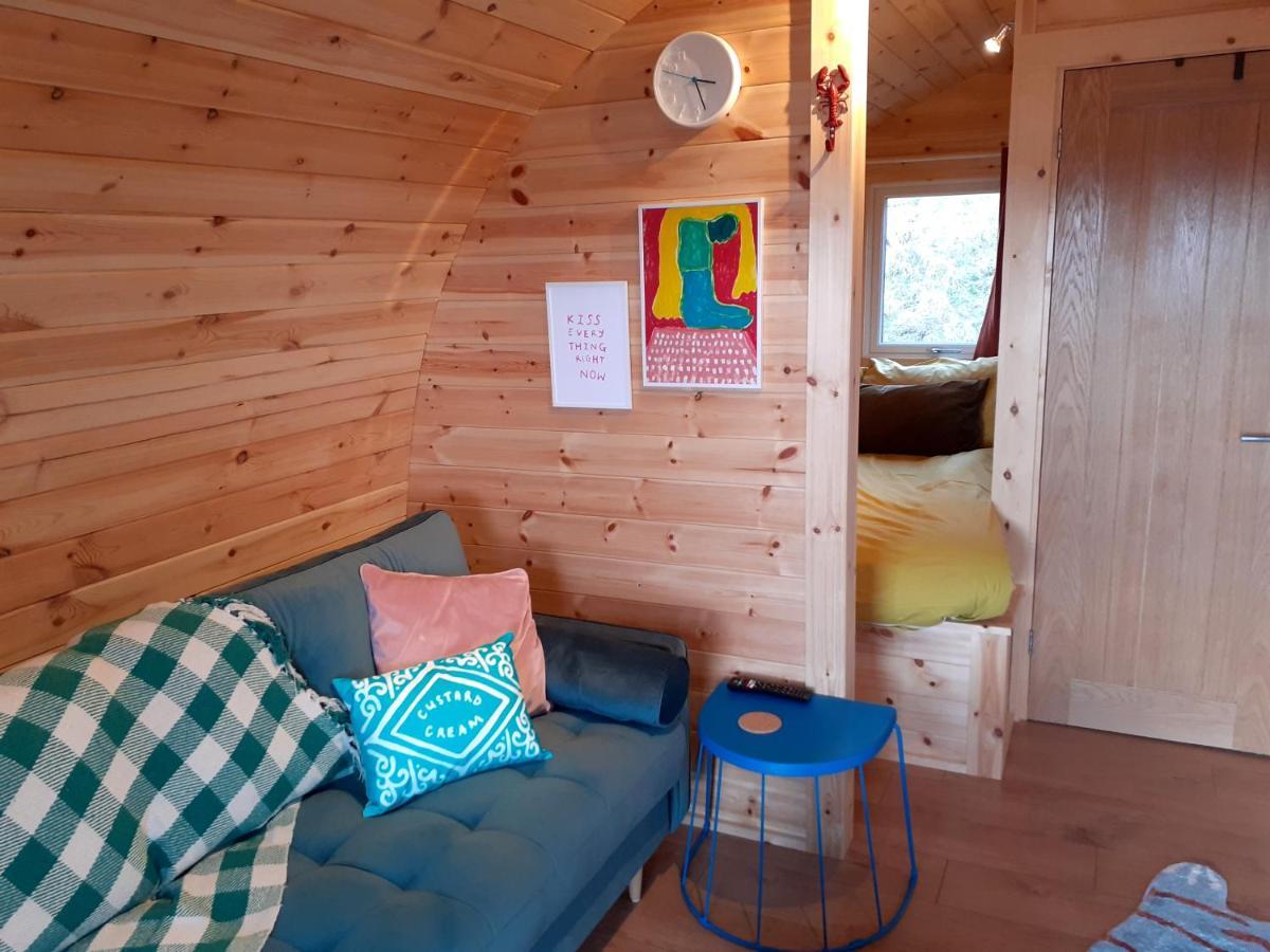 Отель The Sleepy Crofter Glamping - Achiltibuie Экстерьер фото